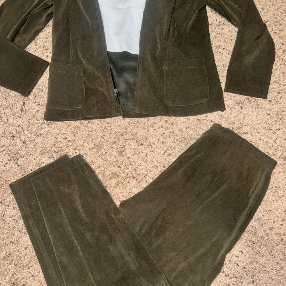 Dress barn set - Picture 2 of 5